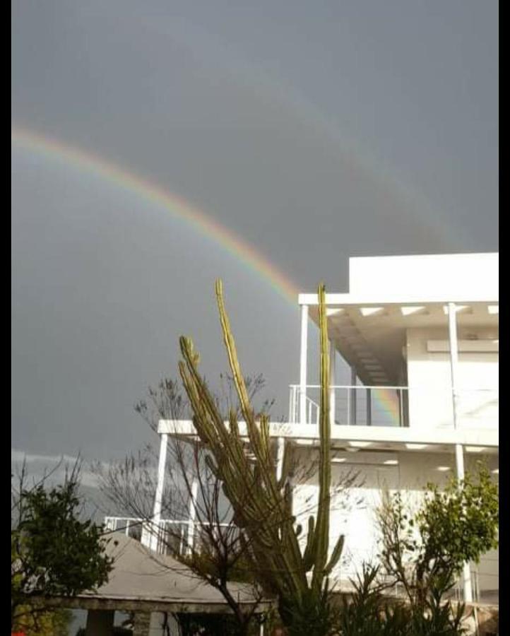 Epipleon Suites Agioi Apostoloi  Bagian luar foto