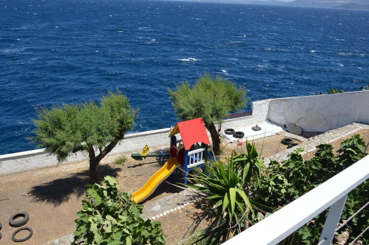 Epipleon Suites Agioi Apostoloi  Bagian luar foto
