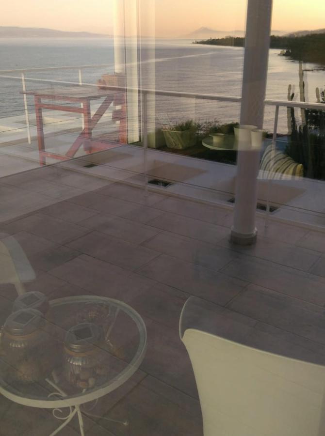 Epipleon Suites Agioi Apostoloi  Bagian luar foto